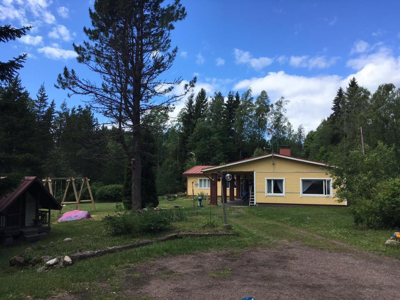 Pyhtaeae Garden Villa Pyhtaa Exterior photo